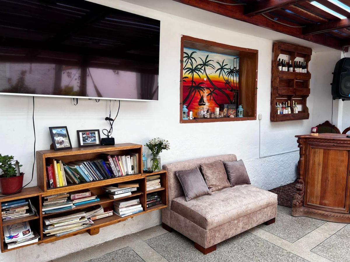 Hostel Las Palmas ビルカバンバ エクステリア 写真