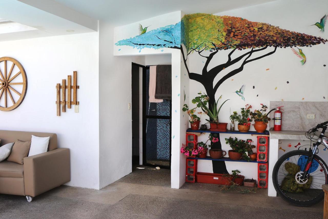 Hostel Las Palmas ビルカバンバ エクステリア 写真